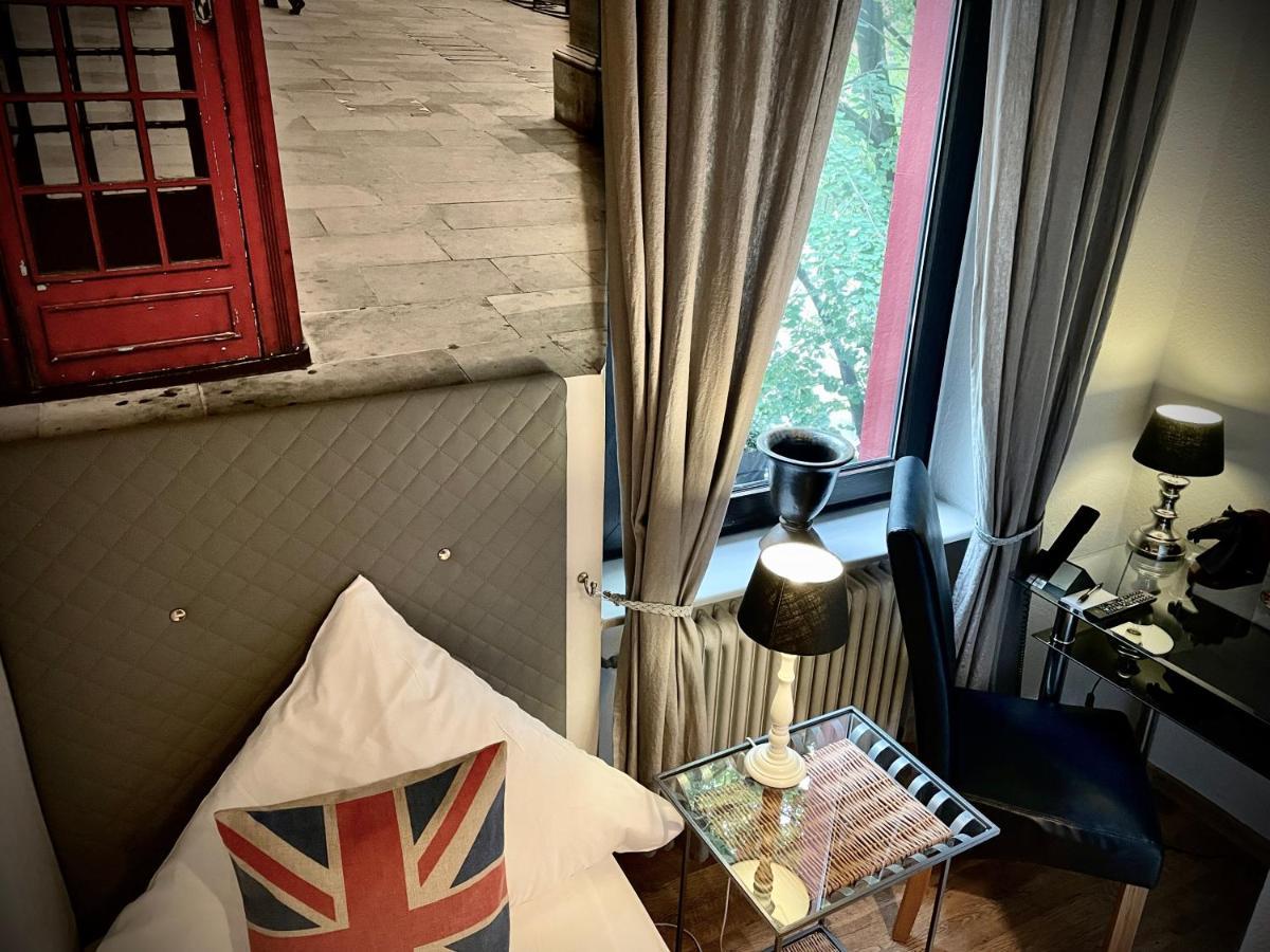 Hotel Am Volksgarten Düsseldorf Eksteriør billede