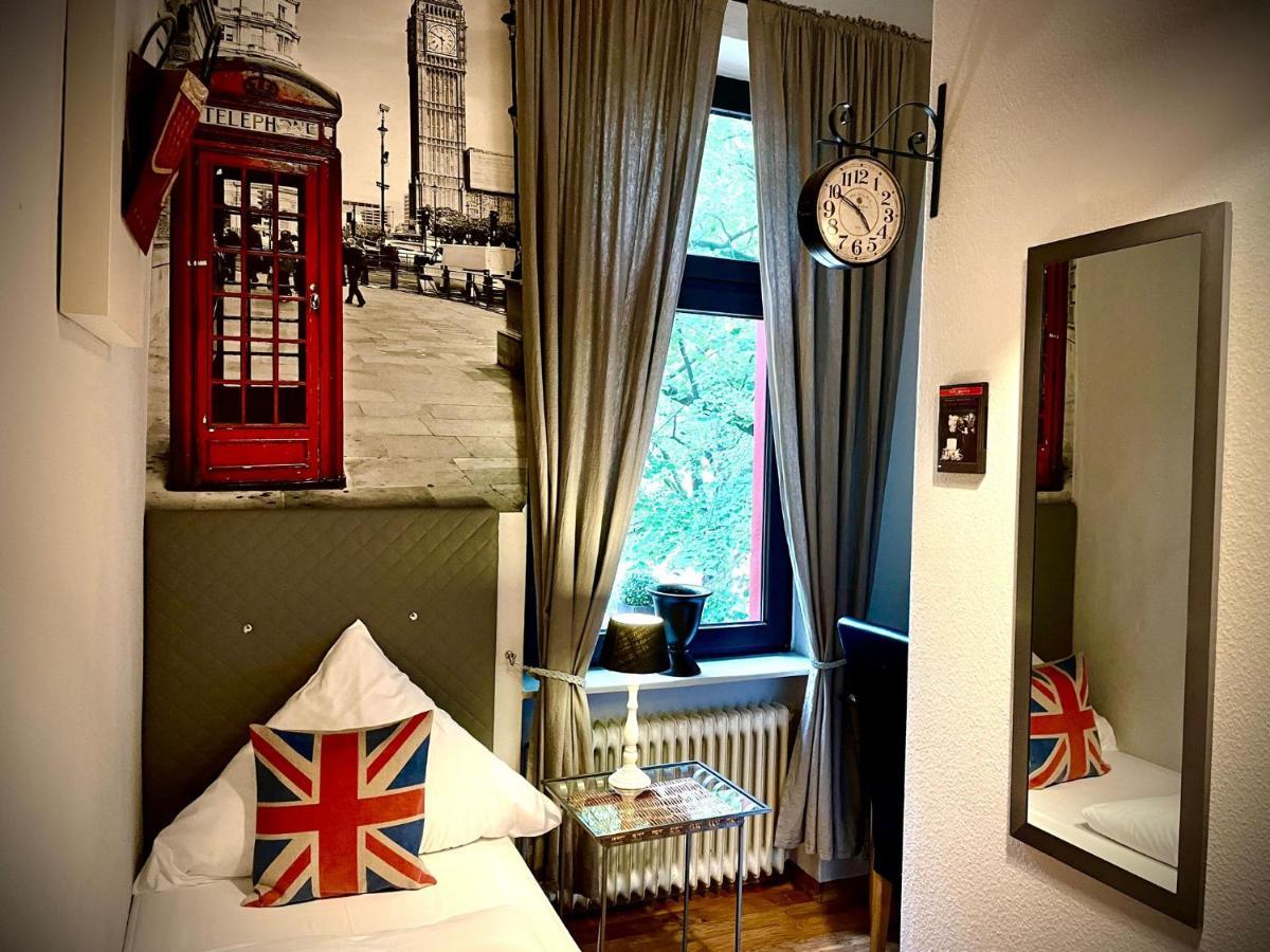 Hotel Am Volksgarten Düsseldorf Eksteriør billede