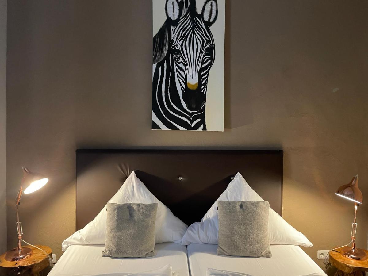 Hotel Am Volksgarten Düsseldorf Eksteriør billede